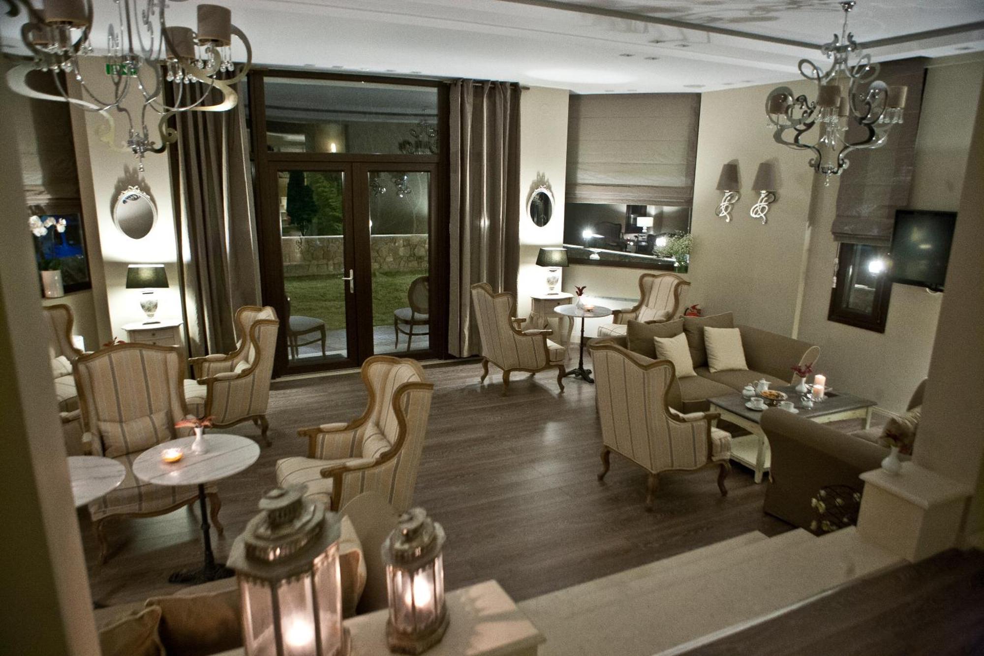 Melies Boutique Hotel Káto Loutrákion Екстериор снимка